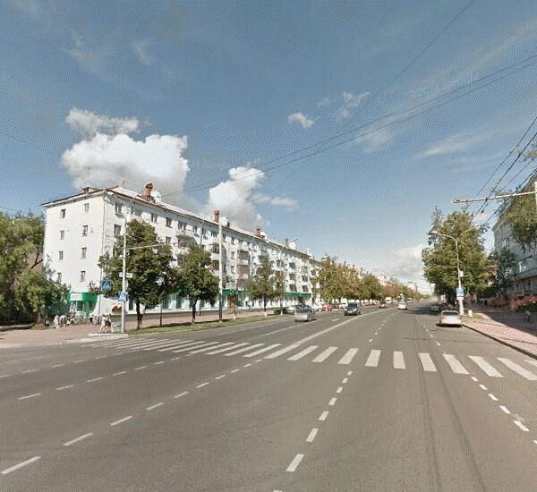 Банкомат Балтийского Банка по адресу ул. Ленина, д. 98, салон «Люксоптика»