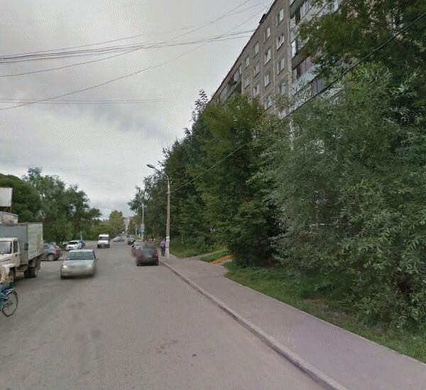 Банкомат Райффайзенбанка по адресу ул. Гашкова, д. 19, лит. А, магазин «Семья»