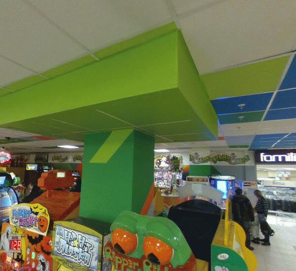 Банкомат Тинькофф Банка по адресу просп. Парковый,  д. 17