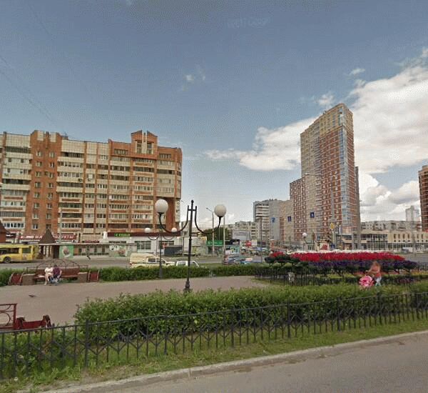 Банкомат Уральского Банка Реконструкции и Развития по адресу ул. Уинская,  д. 10