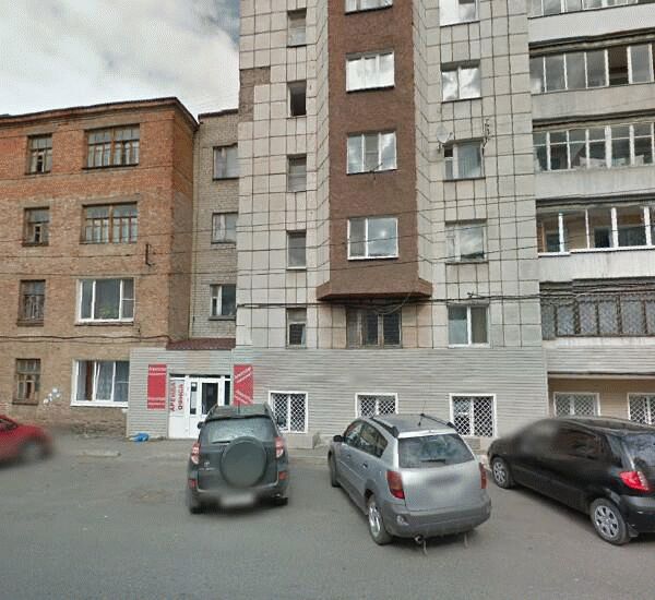 Банкомат банка Зенит по адресу ул. Уральская, д. 85, ТРЦ «Горный Хрусталь»