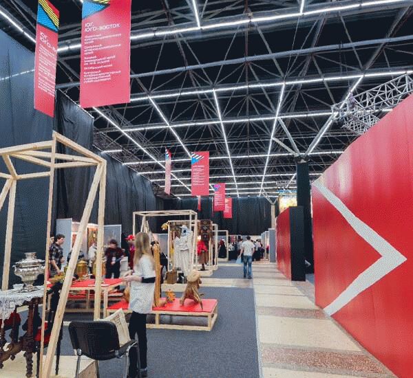 Банкомат Сбербанка России по адресу б. Гагарина, д. 65, ВЦ «Пермская Ярмарка»