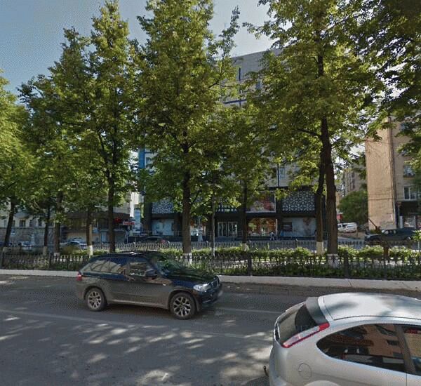 Отделение банка ВТБ по адресу просп. Комсомольский,  д. 33